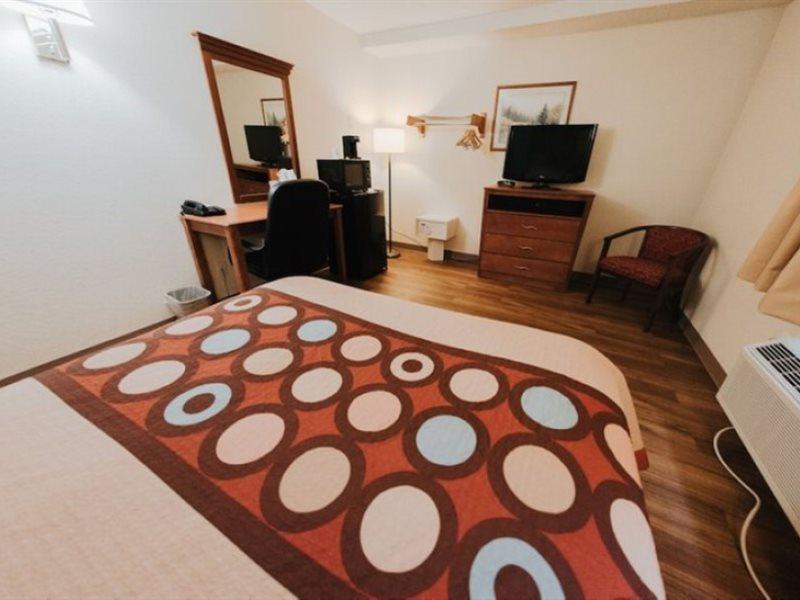 Motel Super 8 By Wyndham Danbury Exterior foto