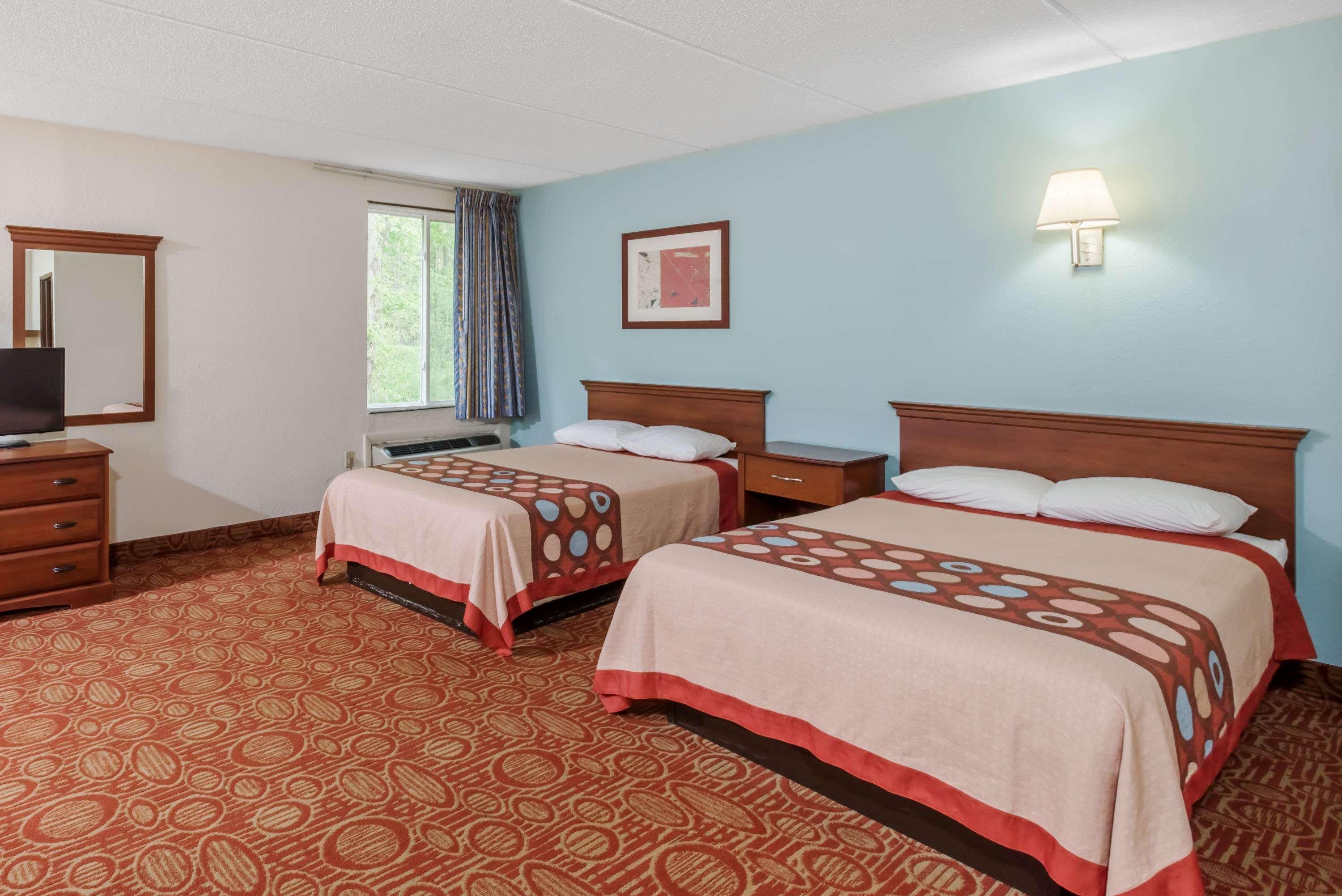 Motel Super 8 By Wyndham Danbury Exterior foto