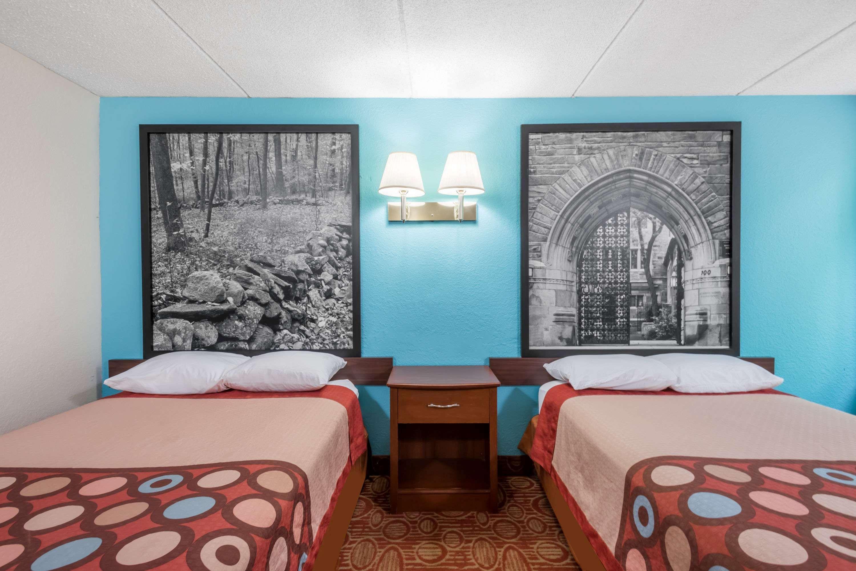 Motel Super 8 By Wyndham Danbury Exterior foto